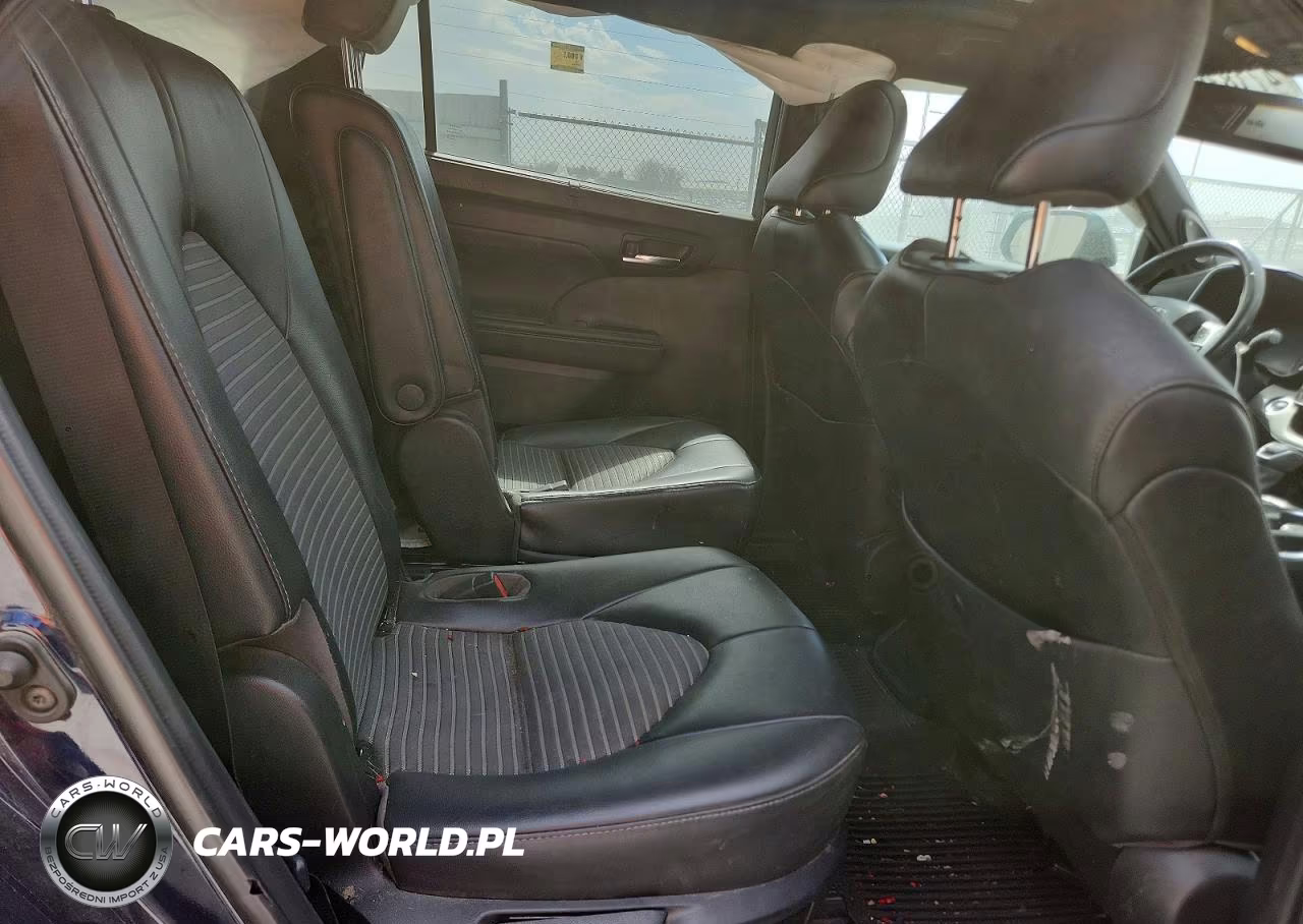 2022 Toyota Highlander Xse VIN:5TDJZRBH8NS199921 - 11