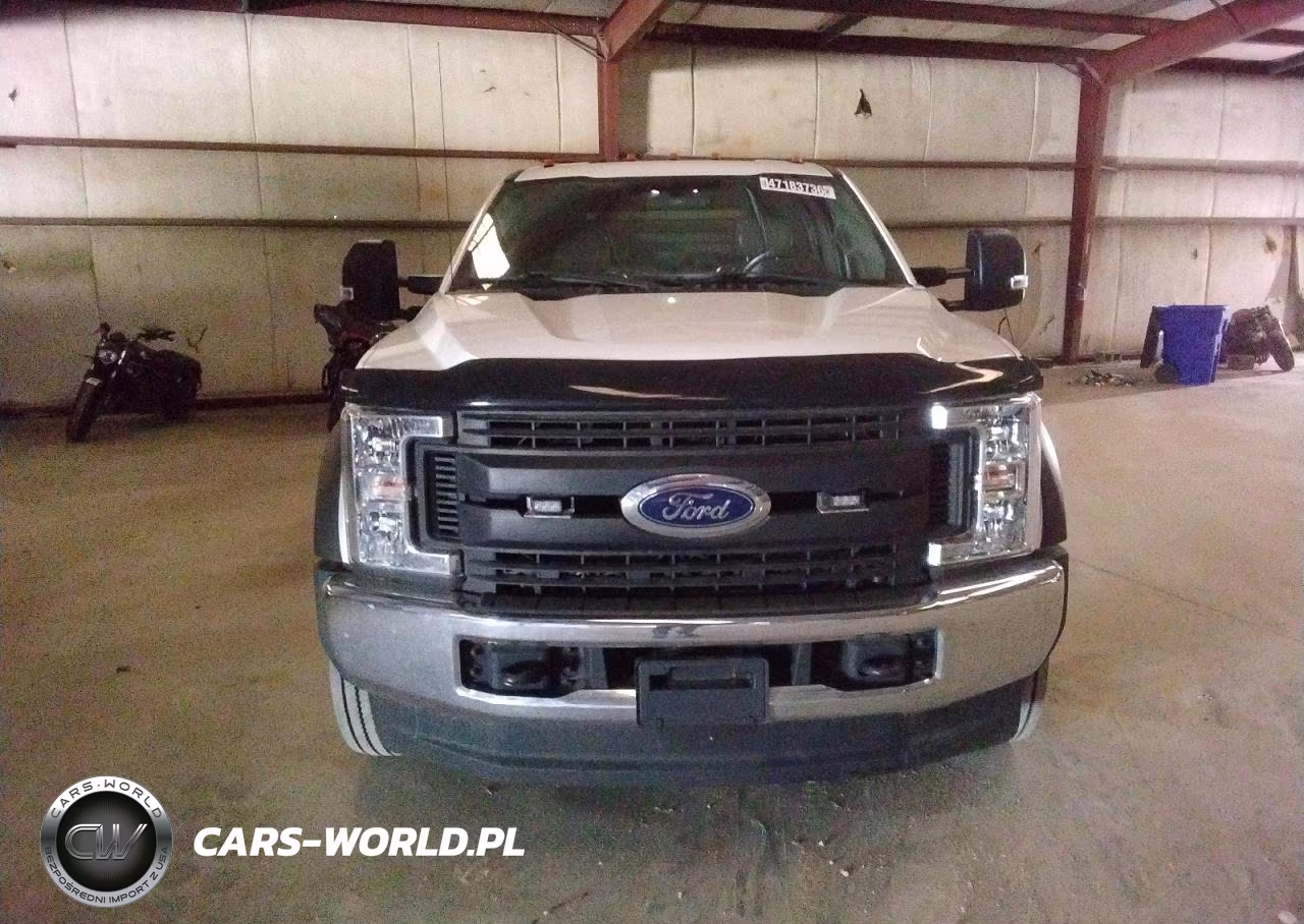 2019 Ford F450 Super Duty Utility - Service Truck VIN:1FD0W4HT5KEC46726 - 5