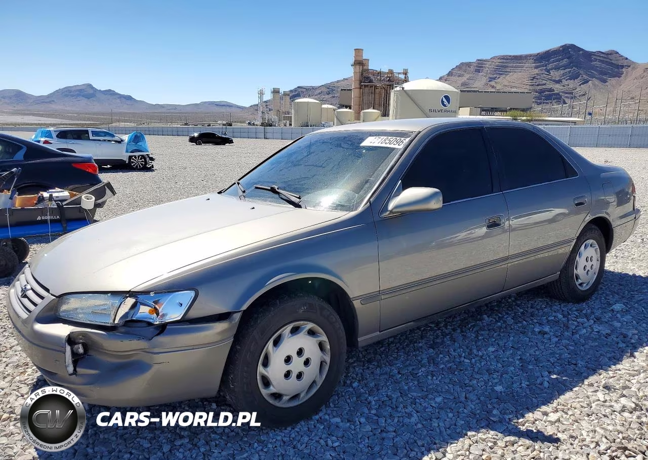 1999 Toyota Camry Le
