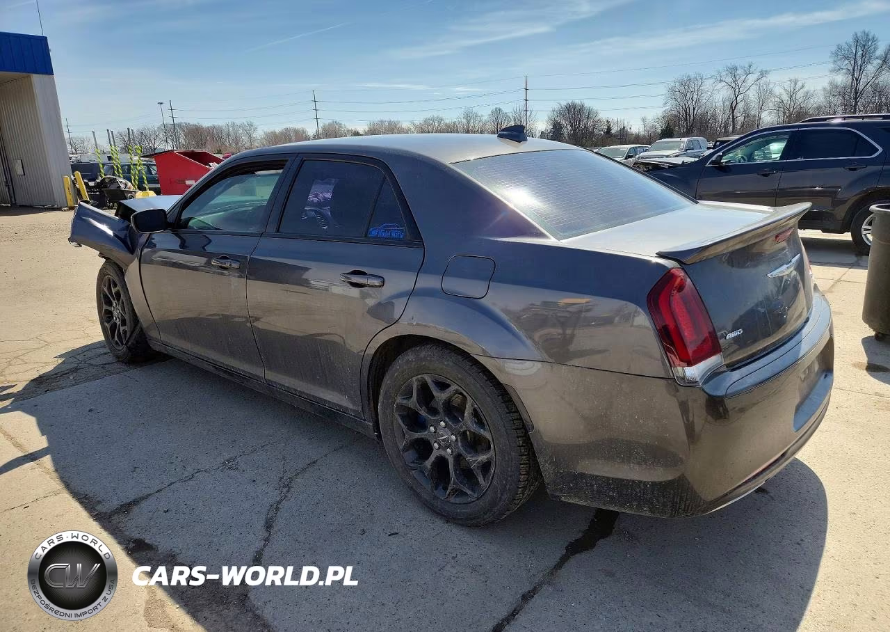 2019 Chrysler 300 S VIN:2C3CCAGG2KH569772 - 2
