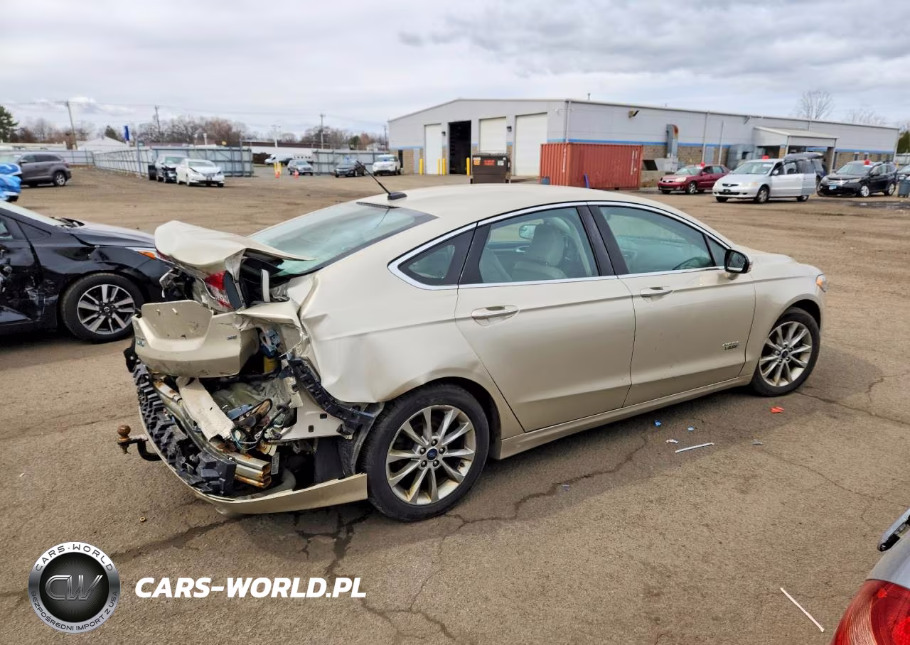 2017 Ford Fusion Se Phev VIN:3FA6P0PU3HR154931 - 3