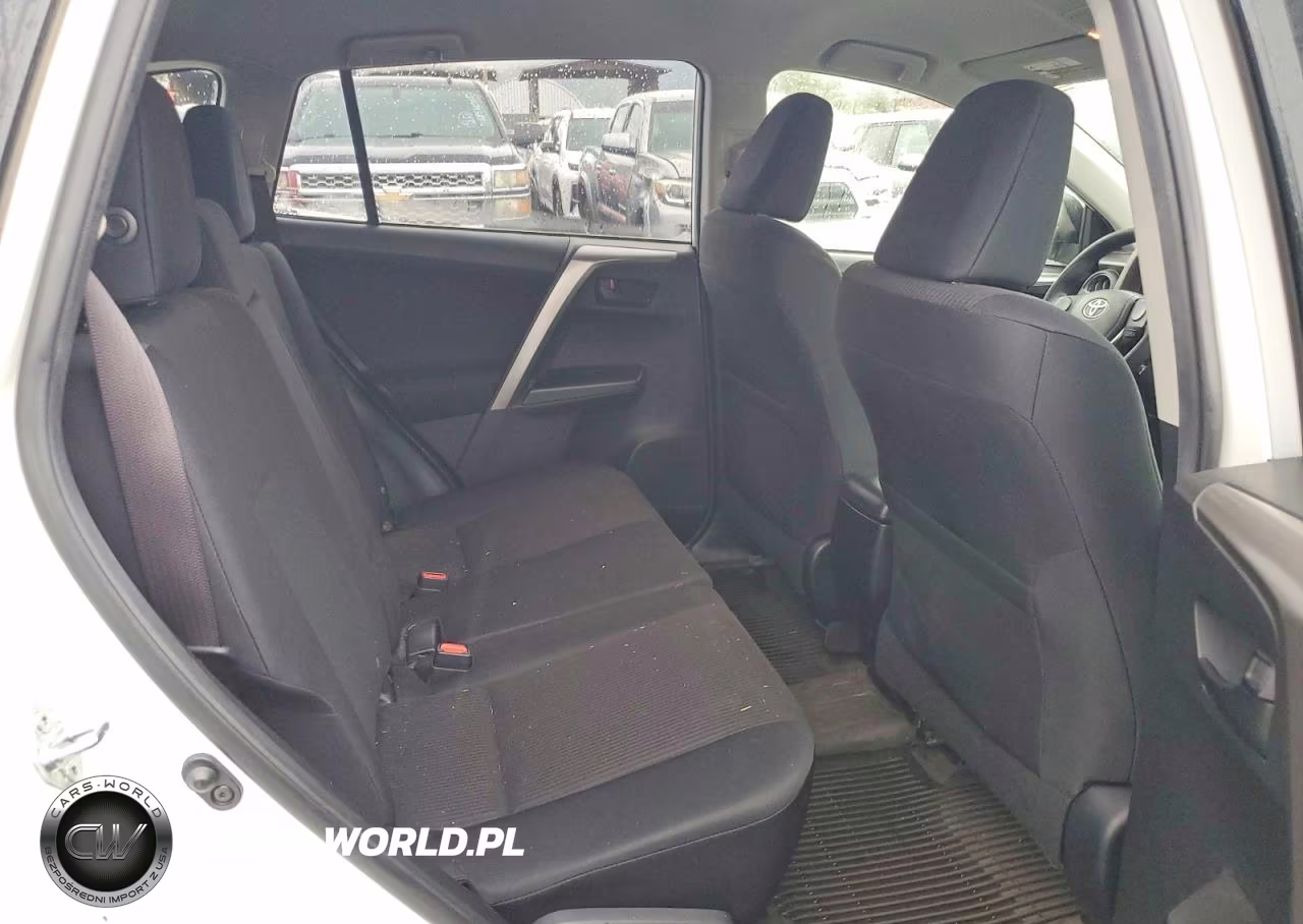 2016 Toyota Rav4 Le VIN:JTMZFREV1GJ100711 - 11