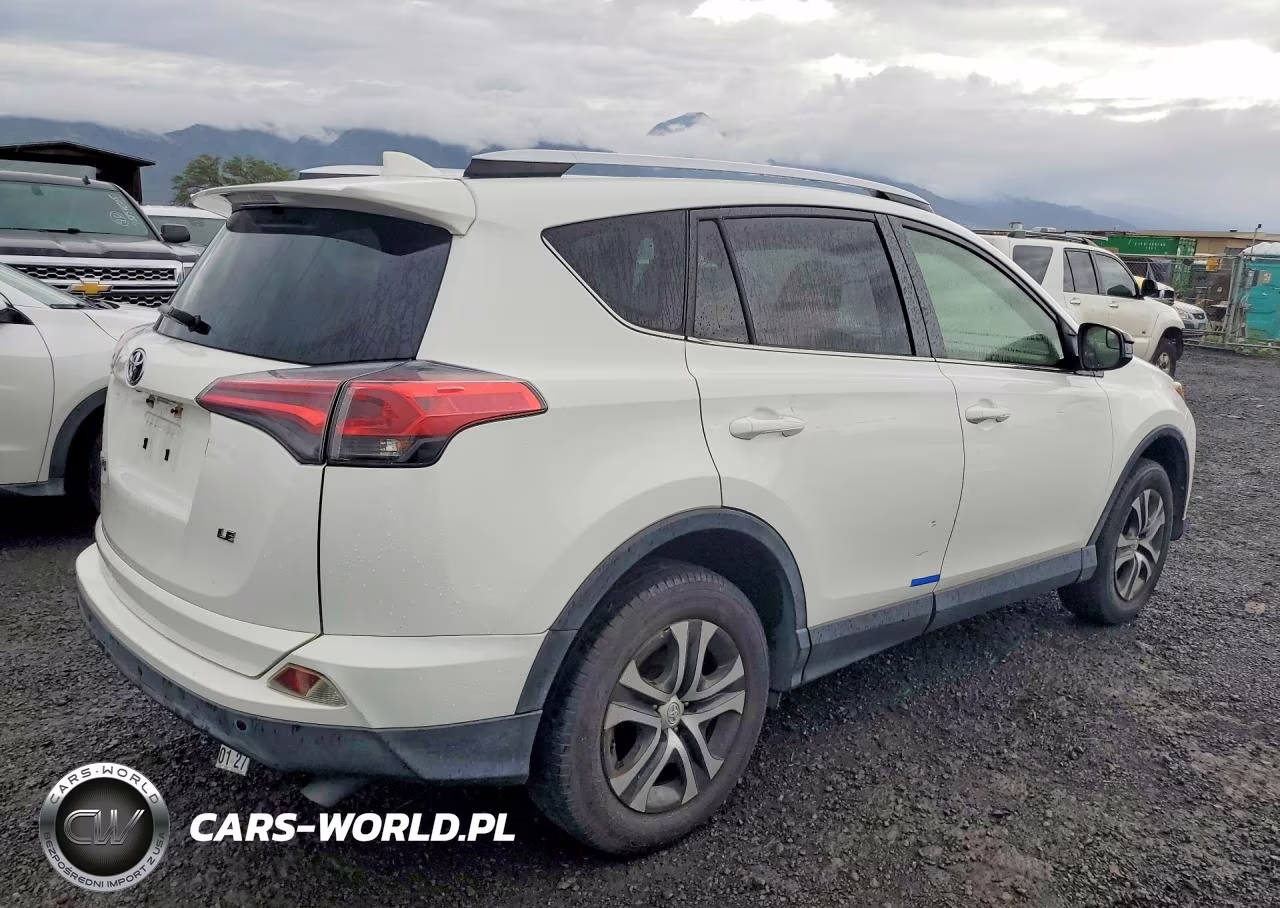 2016 Toyota Rav4 Le VIN:JTMZFREV1GJ100711 - 3