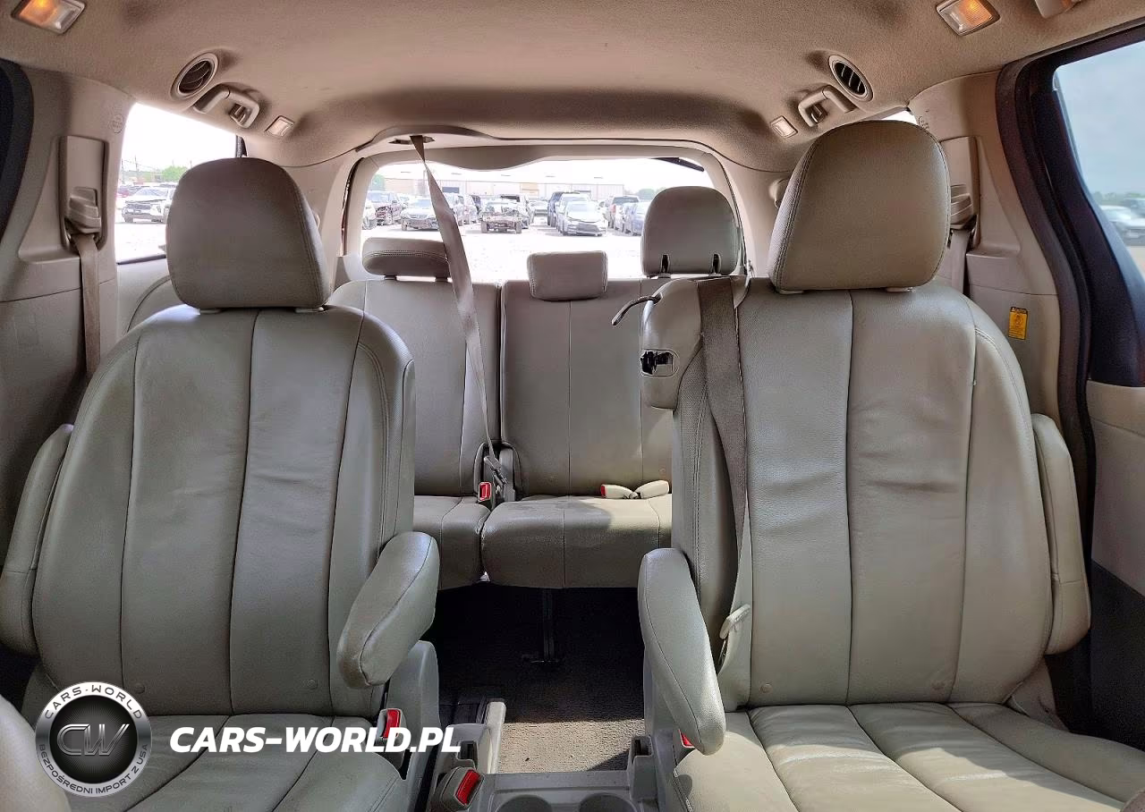 2011 Toyota Sienna Le 8-Passenger VIN:5TDKK3DC2BS093399 - 10