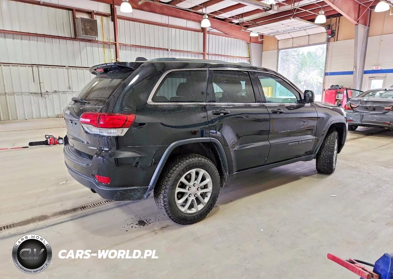 2021 Jeep Grand Cherokee Laredo VIN:1C4RJFAG1MC703422 - 3