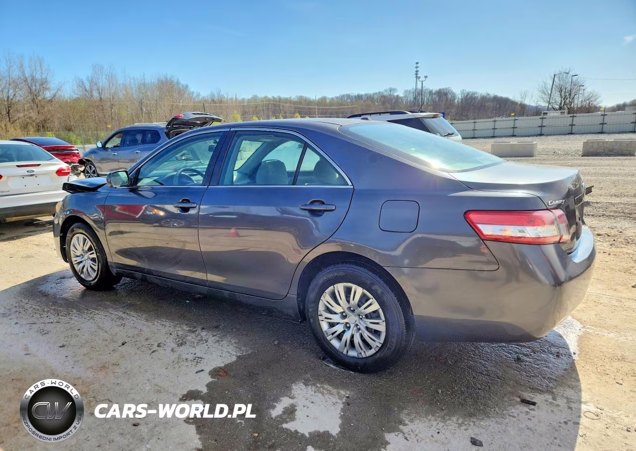 2010 Toyota Camry Le VIN:4T1BF3EK5AU015022 - 2