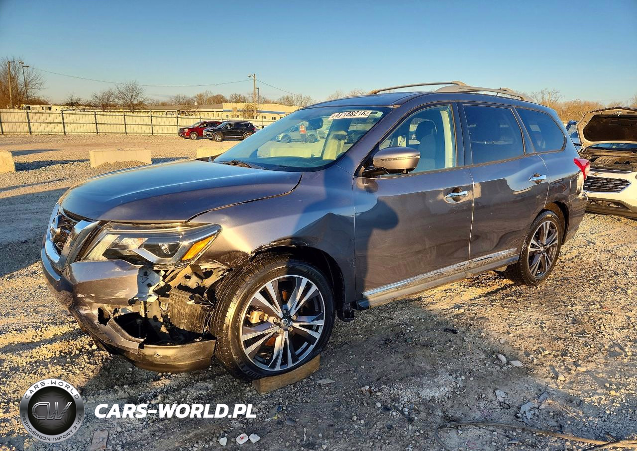 2017 Nissan Pathfinder Platinum