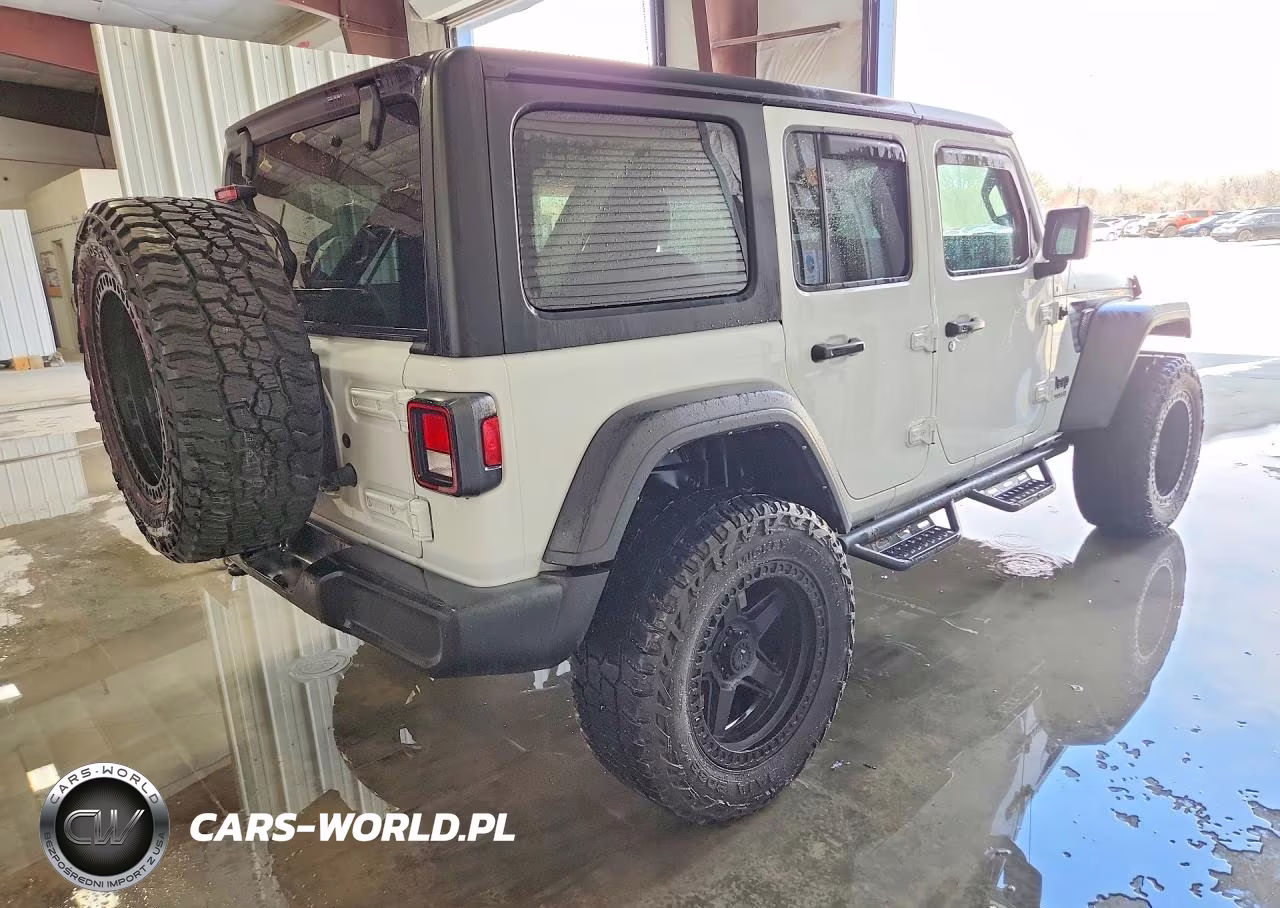 2022 Jeep Wrangler Unlimited Sport VIN:1C4HJXDGXNW152422 - 3