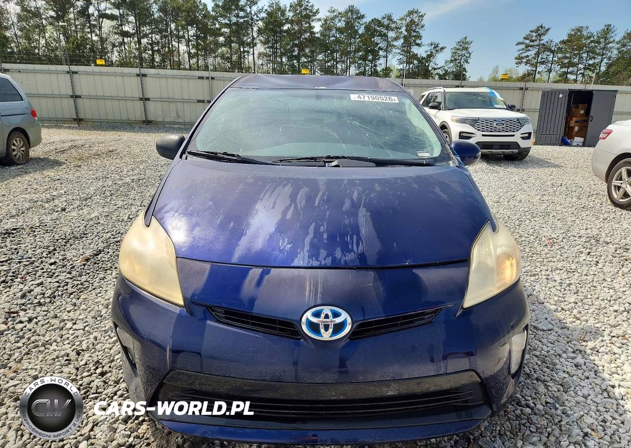 2013 Toyota Prius Four VIN:JTDKN3DU5D0346110 - 5