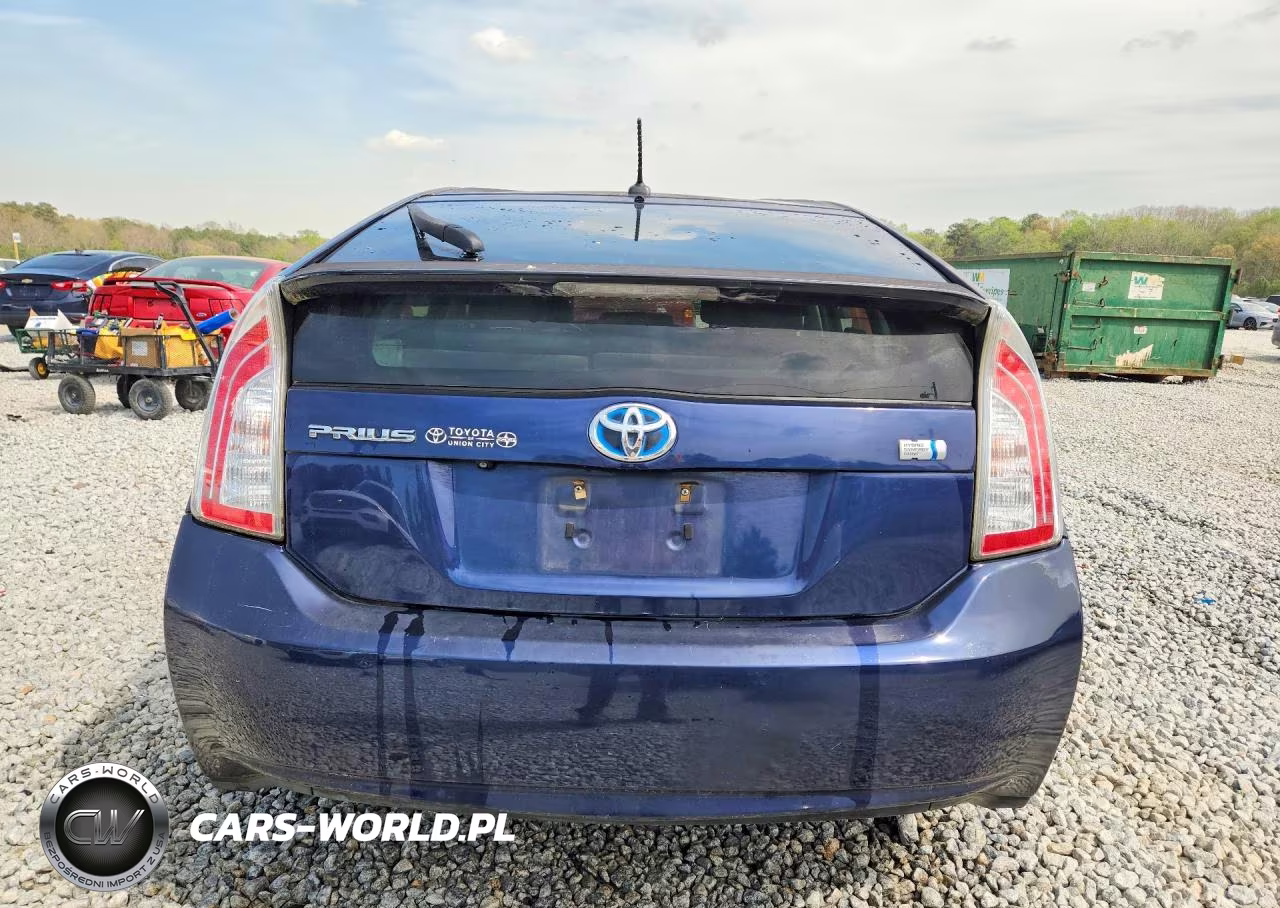 2013 Toyota Prius Four VIN:JTDKN3DU5D0346110 - 6