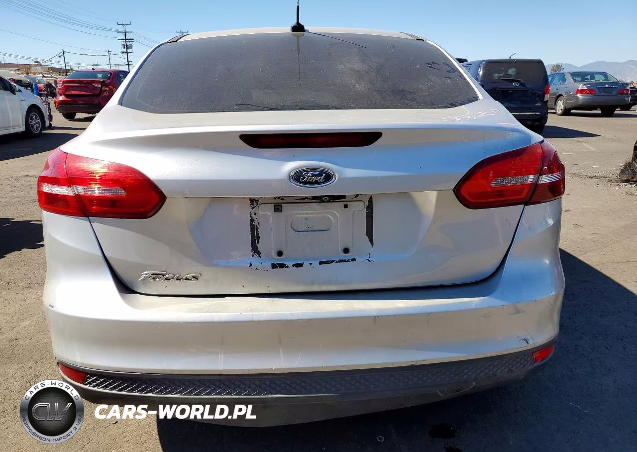 2016 Ford Focus VIN:1FADP3E29GL329237 - 6