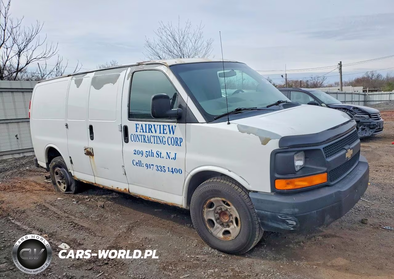 2012 Chevrolet Express G2500 VIN:1GCWGFCA1C1122815 - 4