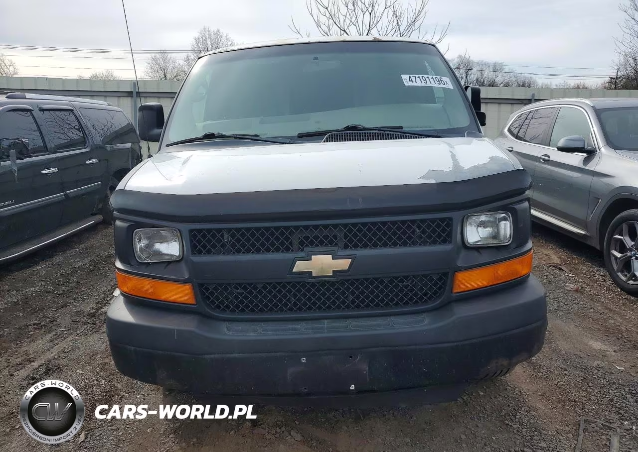 2012 Chevrolet Express G2500 VIN:1GCWGFCA1C1122815 - 5