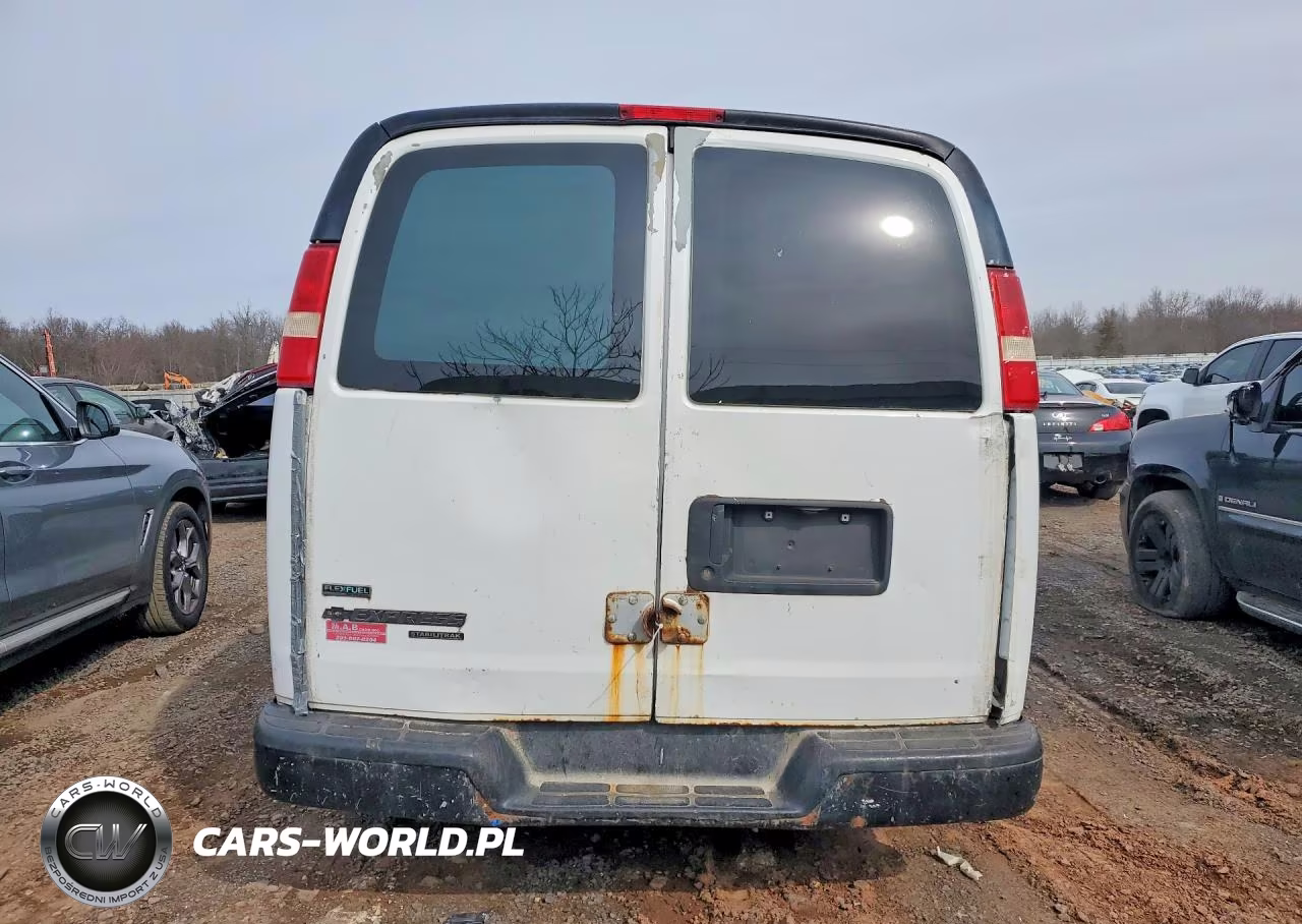 2012 Chevrolet Express G2500 VIN:1GCWGFCA1C1122815 - 6