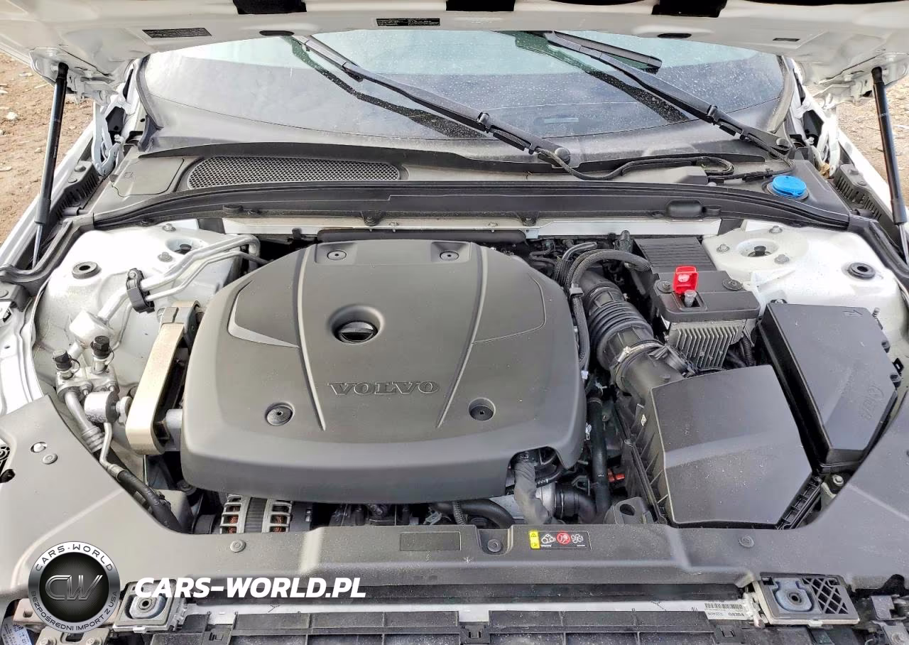 2019 Volvo S60 T6 R-Design VIN:7JRA22TM7KG014501 - 11