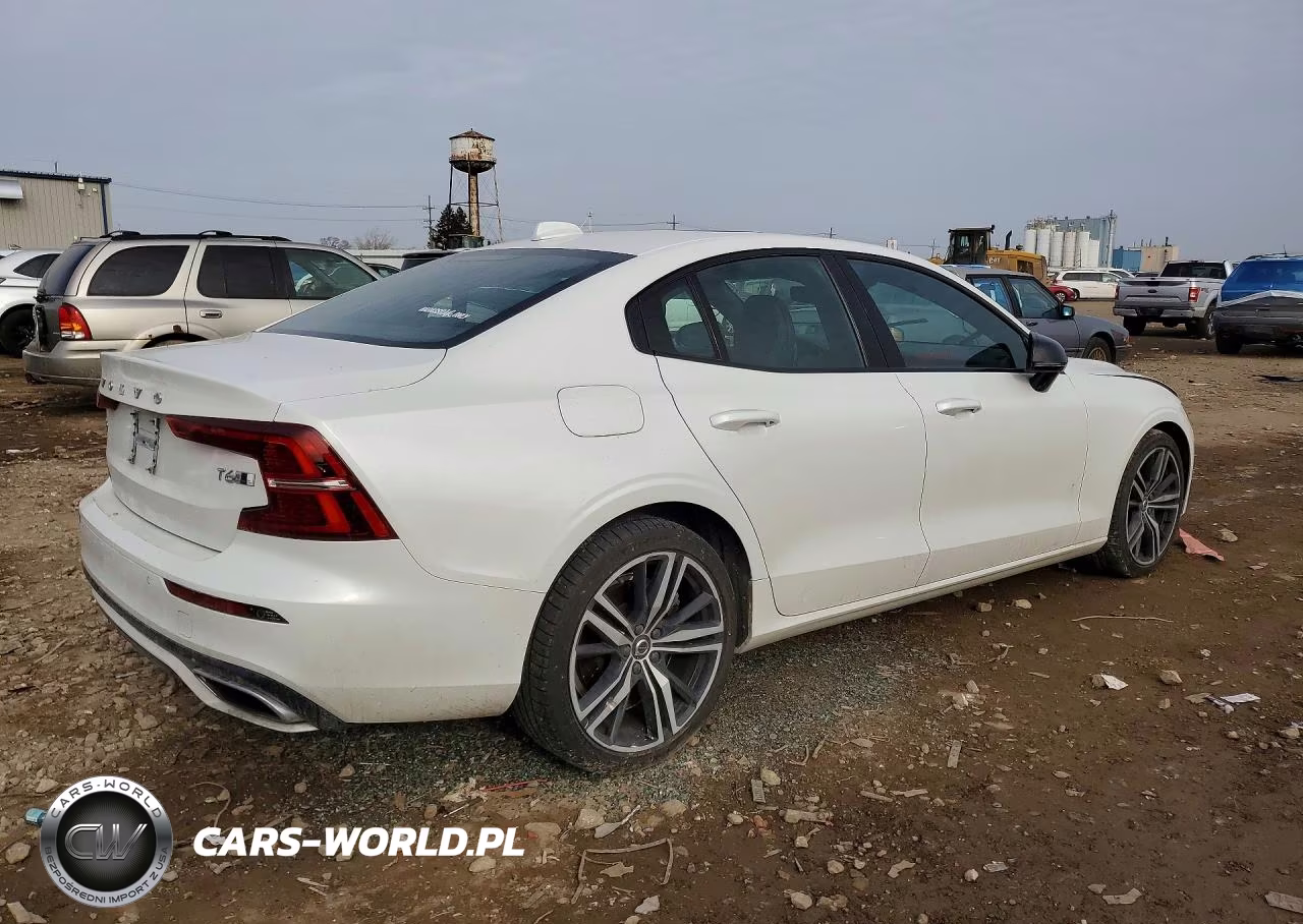 2019 Volvo S60 T6 R-Design VIN:7JRA22TM7KG014501 - 3