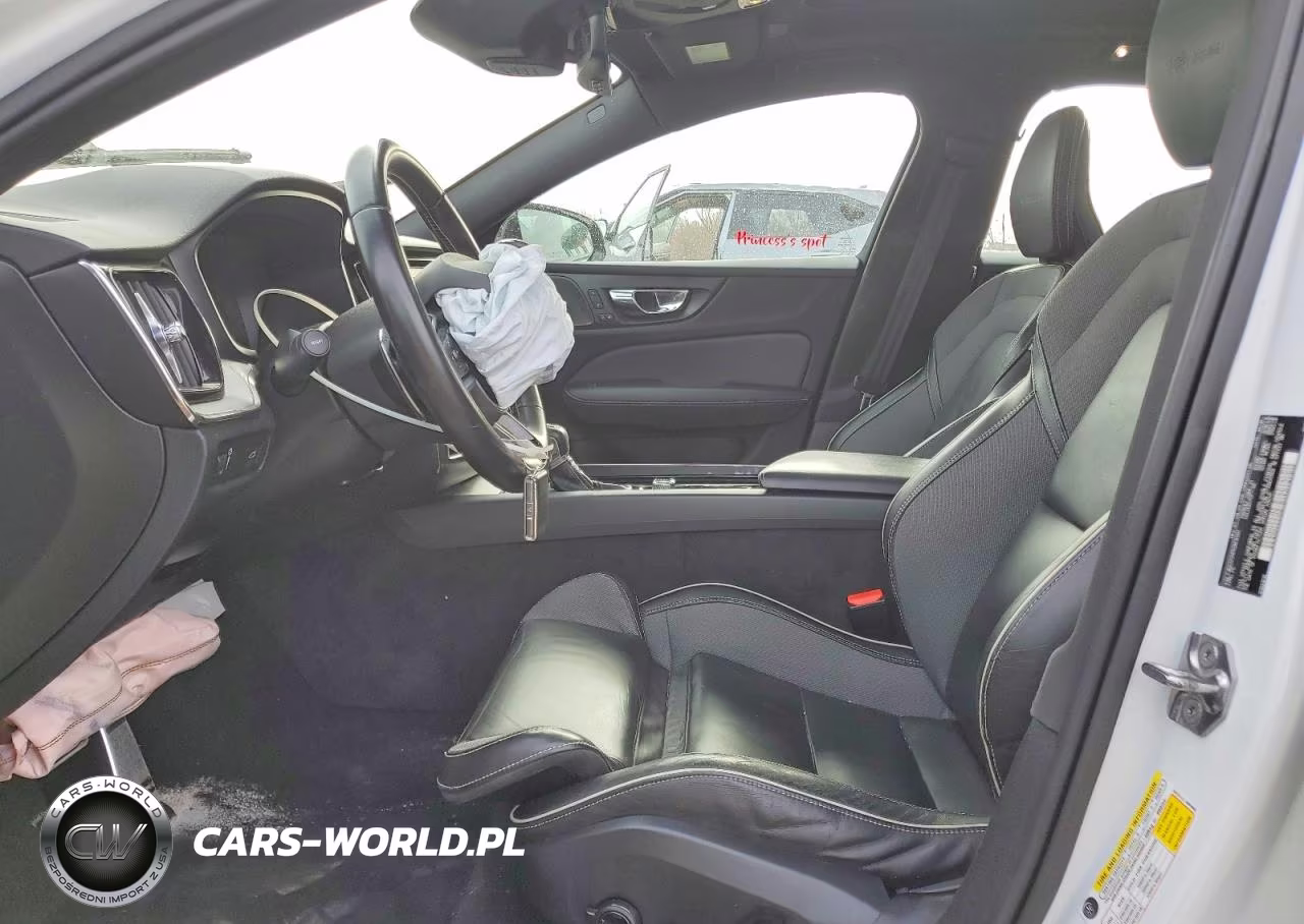 2019 Volvo S60 T6 R-Design VIN:7JRA22TM7KG014501 - 7