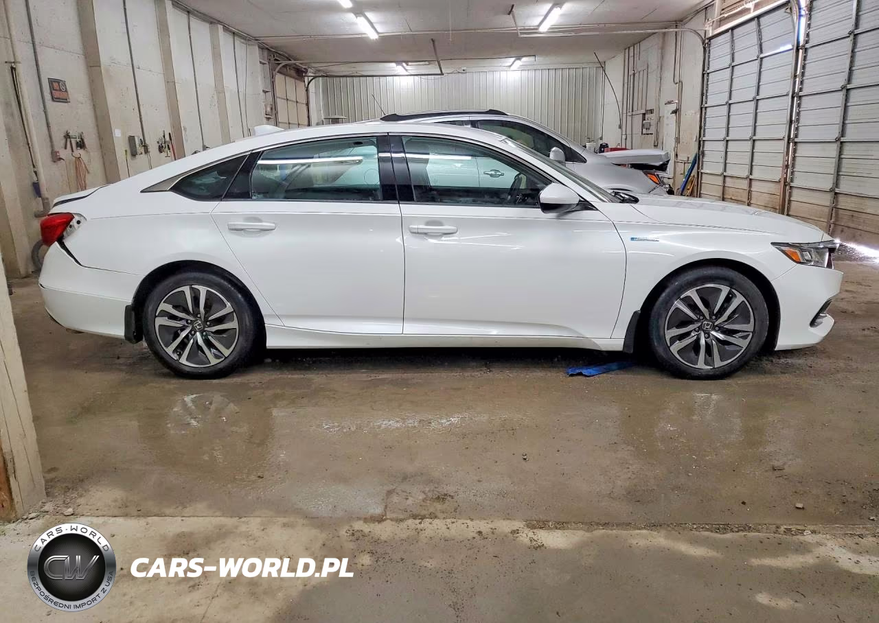2022 Honda Accord Hybrid VIN:1HGCV3F18NA001917 - 3