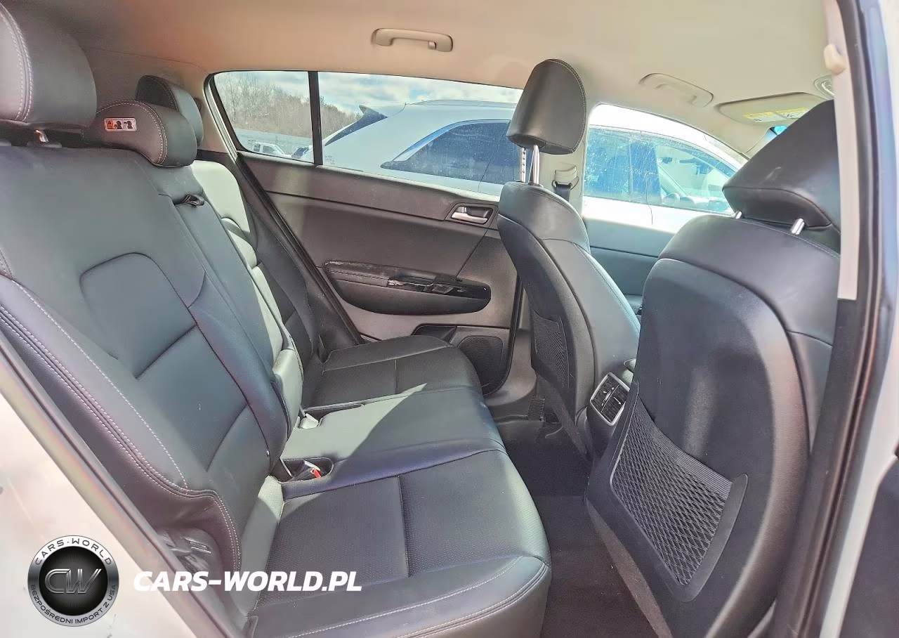 2020 Kia Sportage Ex VIN:KNDPN3AC1L7633189 - 11