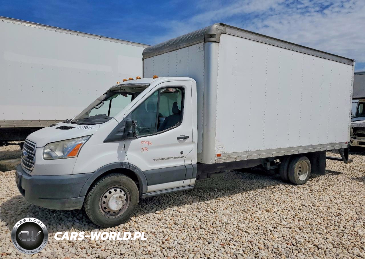 2017 Ford Transit Box Truck