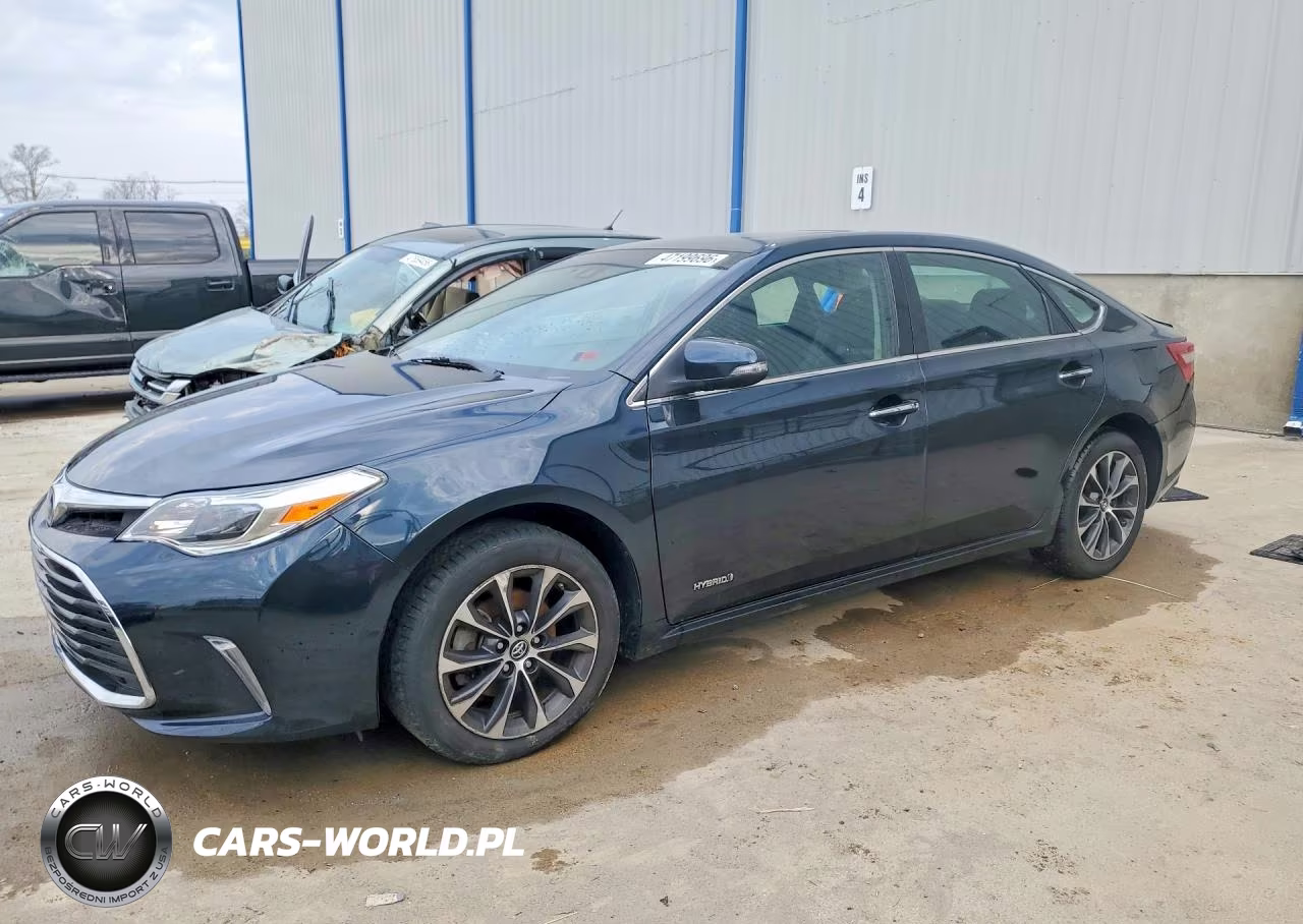 2018 Toyota Avalon Hybrid Xle Premium