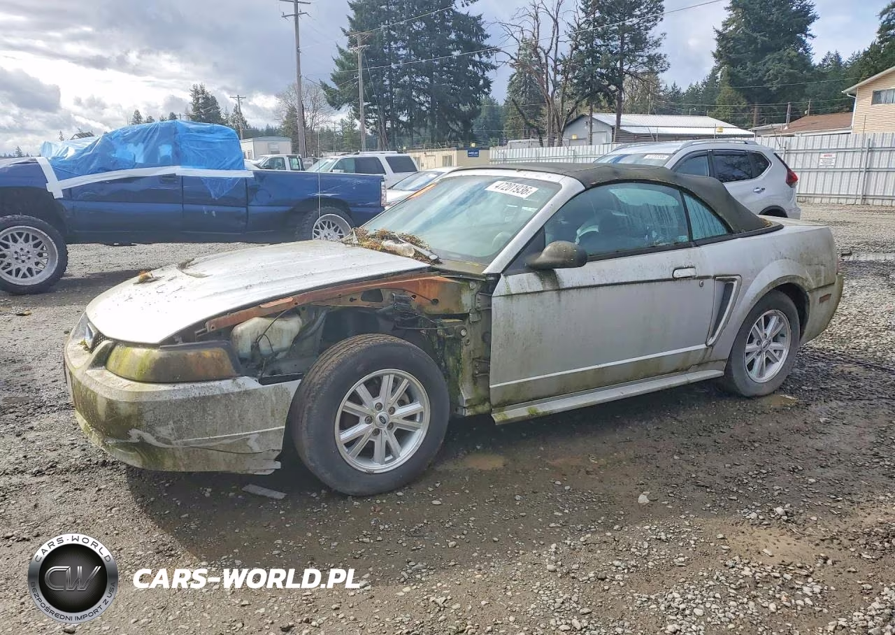2004 Ford Mustang