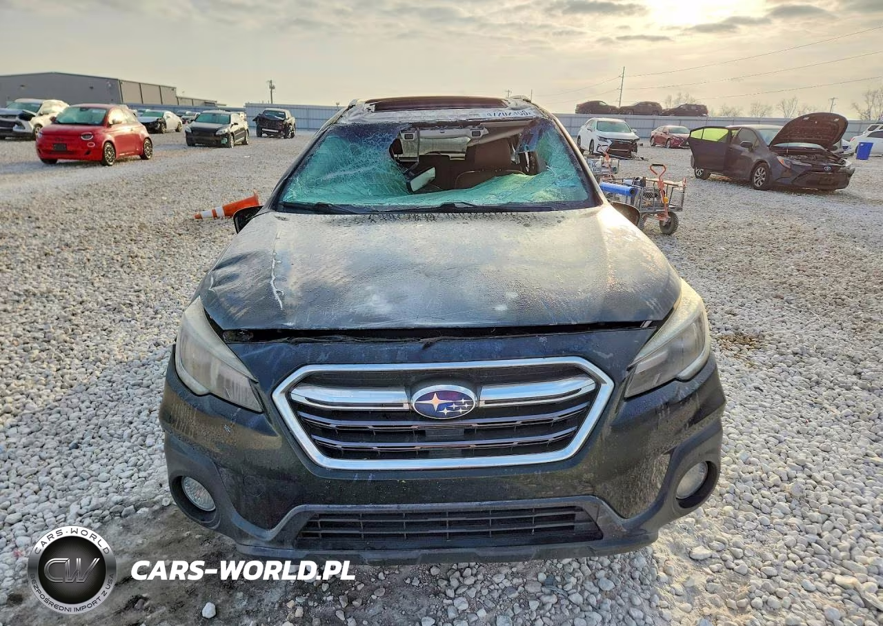 2018 Subaru Outback Touring VIN:4S4BSETCXJ3306172 - 5
