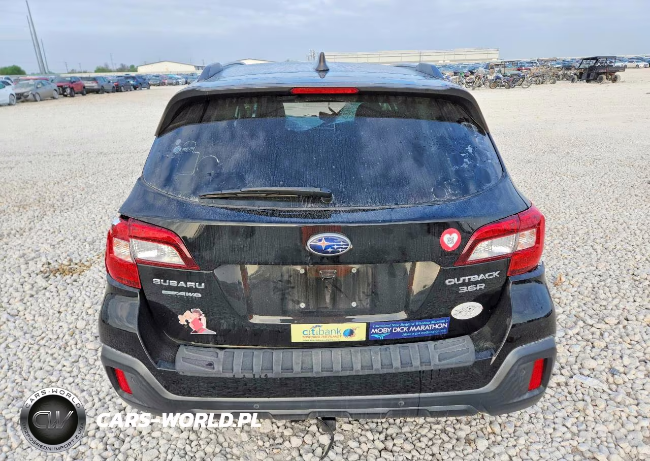 2018 Subaru Outback Touring VIN:4S4BSETCXJ3306172 - 6