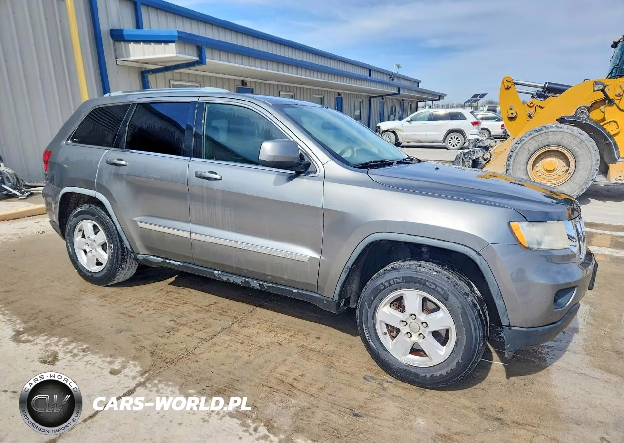 2012 Jeep Grand Cherokee Laredo VIN:1C4RJFAG5CC189489 - 4