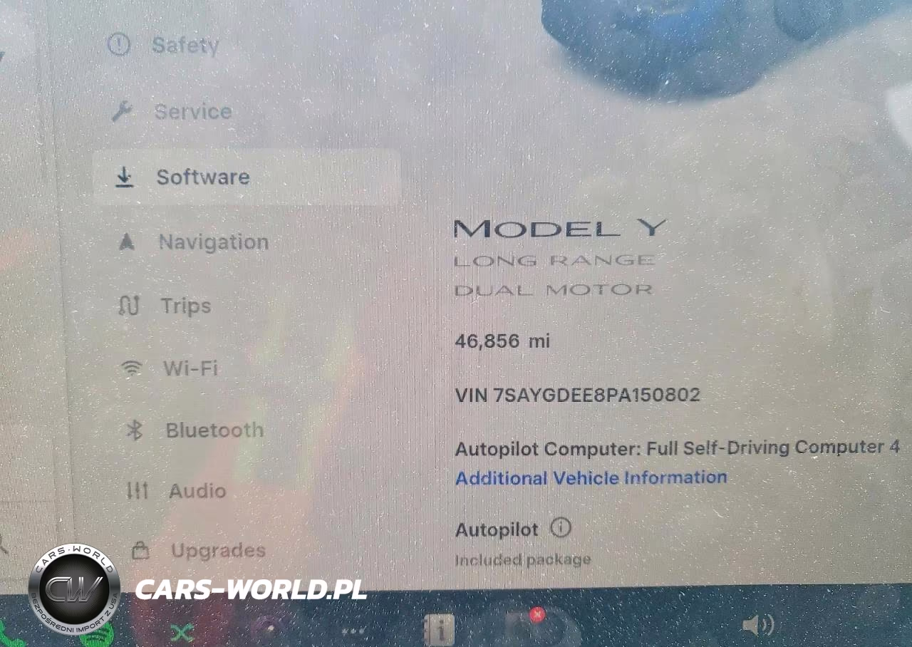 2023 Tesla Model Y VIN:7SAYGDEE8PA150802 - 9