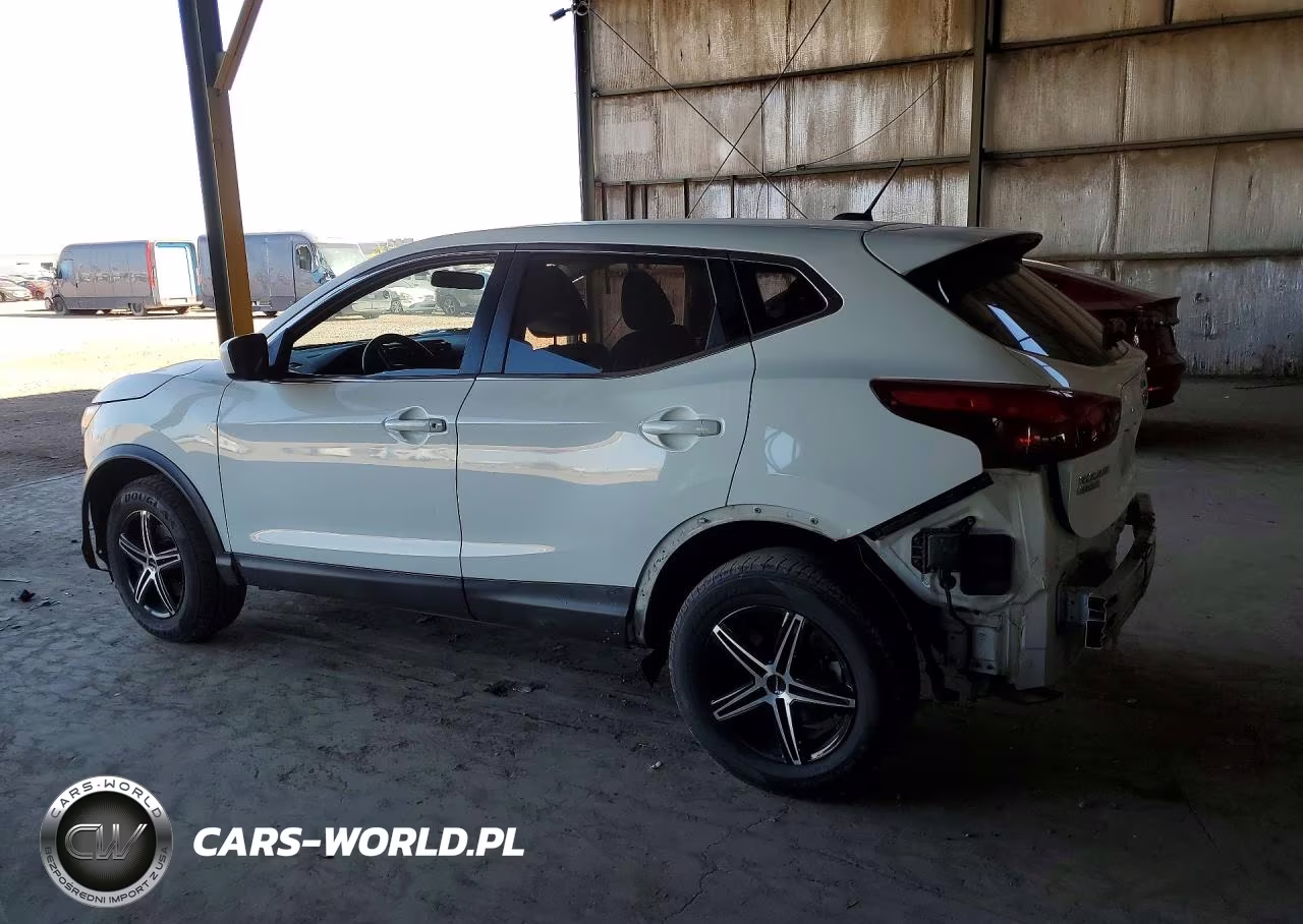 2019 Nissan Rogue Sport S VIN:JN1BJ1CPXKW240664 - 2