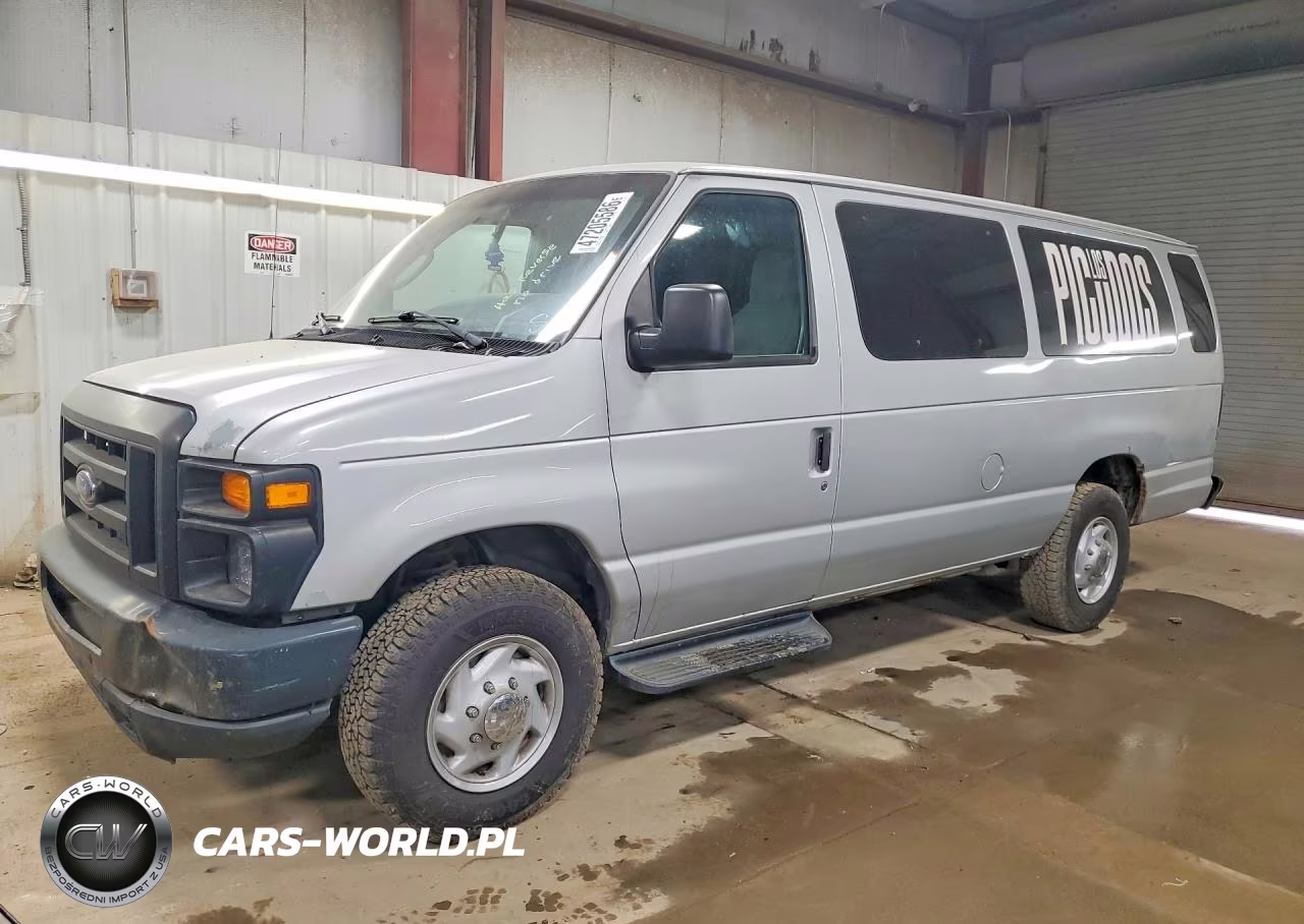 2009 Ford Econoline E350 Super Duty Wagon