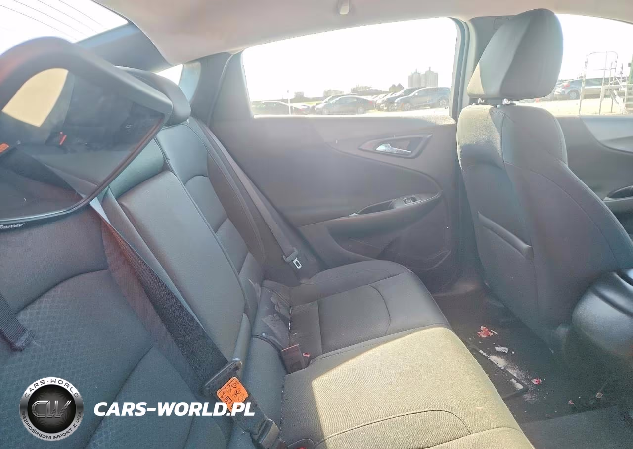 2017 Chevrolet Malibu Ls VIN:1G1ZC5ST0HF132907 - 10