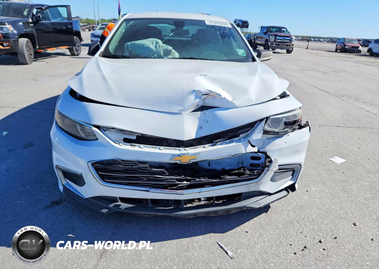 2017 Chevrolet Malibu Ls VIN:1G1ZC5ST0HF132907 - 5