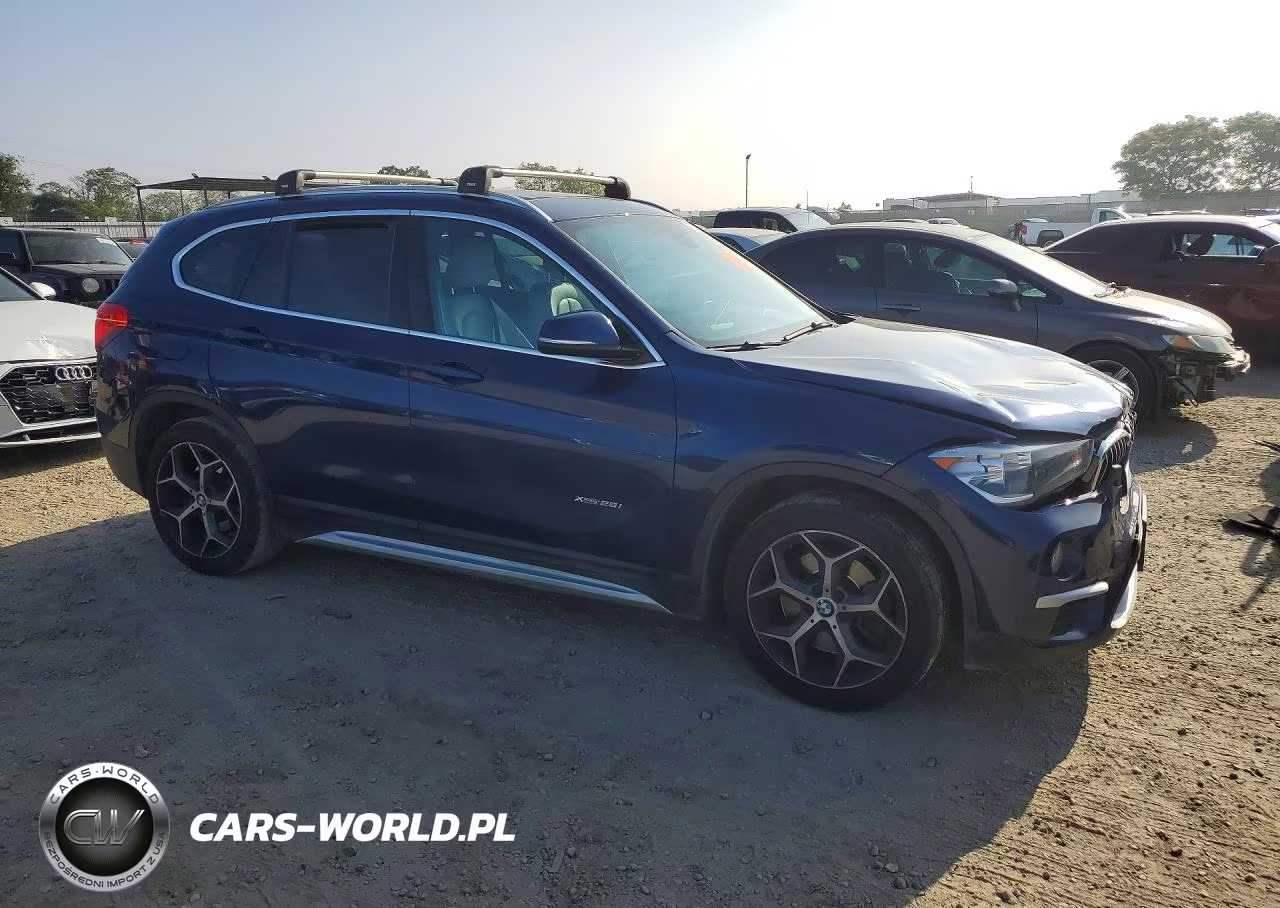 2018 BMW X1 VIN:WBXHT3C3XJ5K24918 - 4