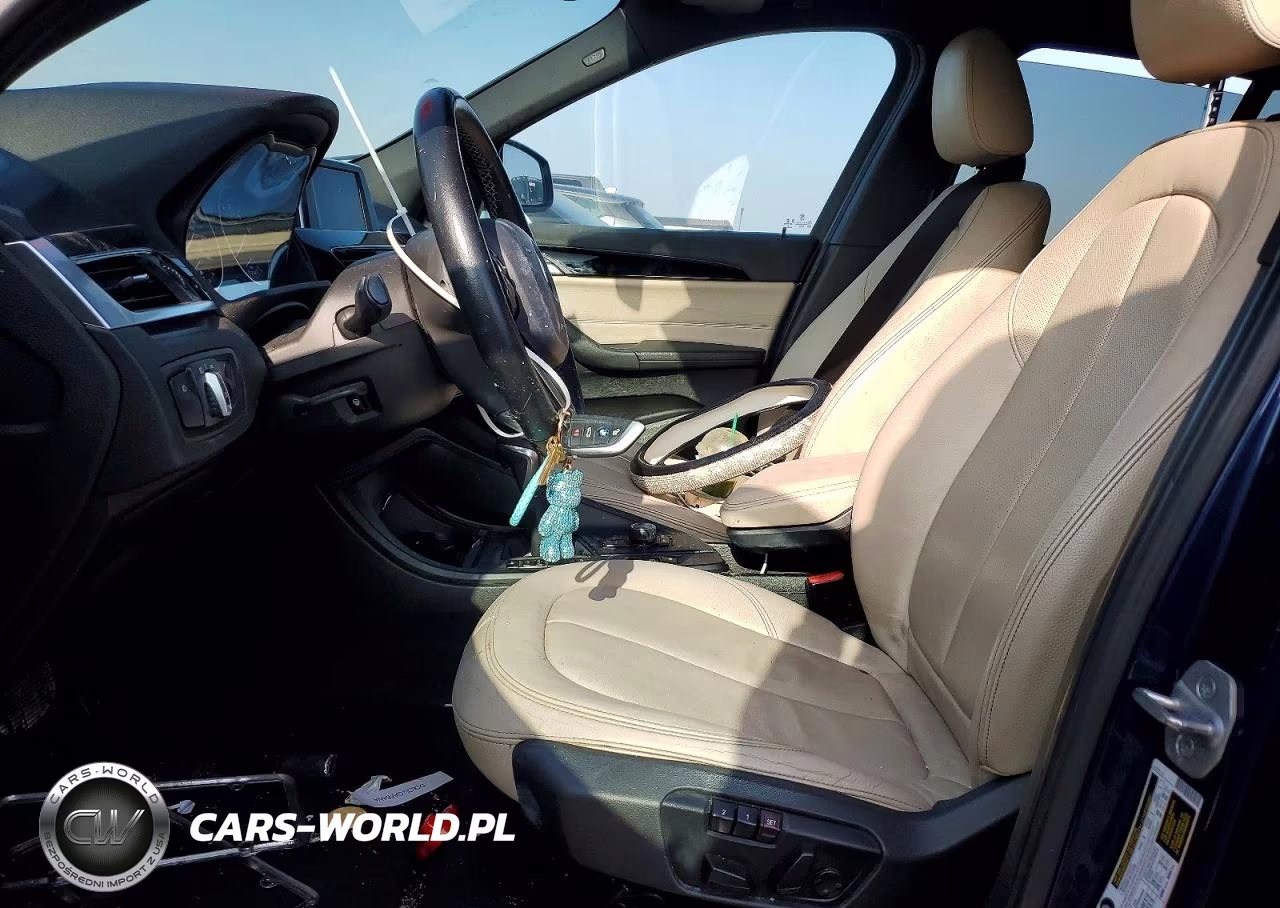 2018 BMW X1 VIN:WBXHT3C3XJ5K24918 - 7