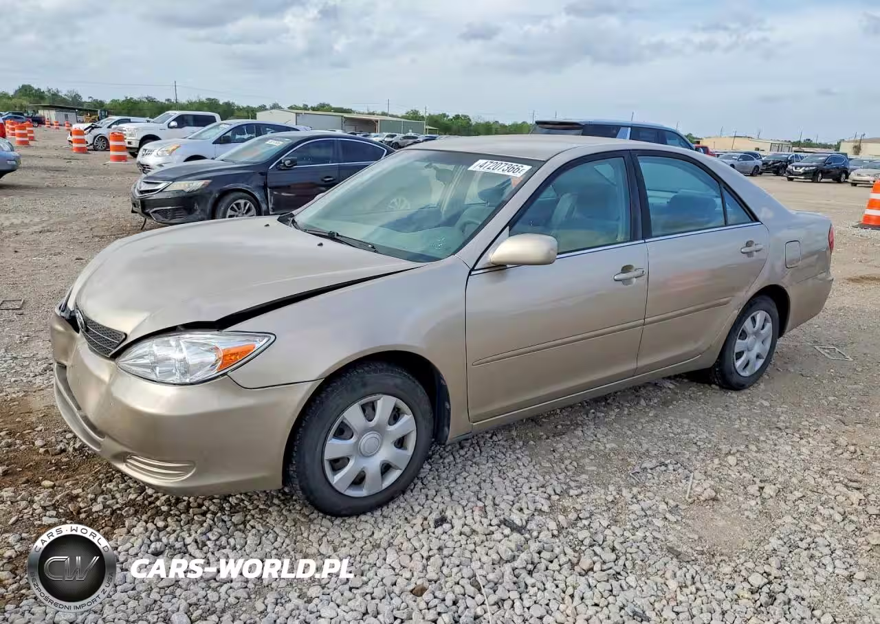 2004 Toyota Camry Le