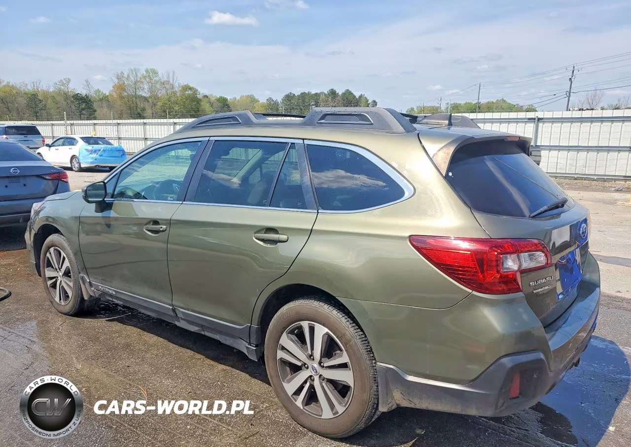 2018 Subaru Outback 3.6R Limited VIN:4S4BSENC1J3320846 - 2
