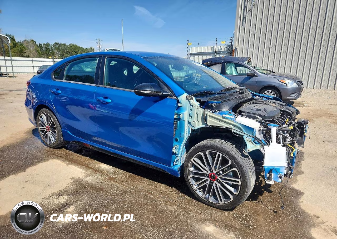 2023 Kia Forte Gt VIN:3KPF44AC5PE676668 - 4