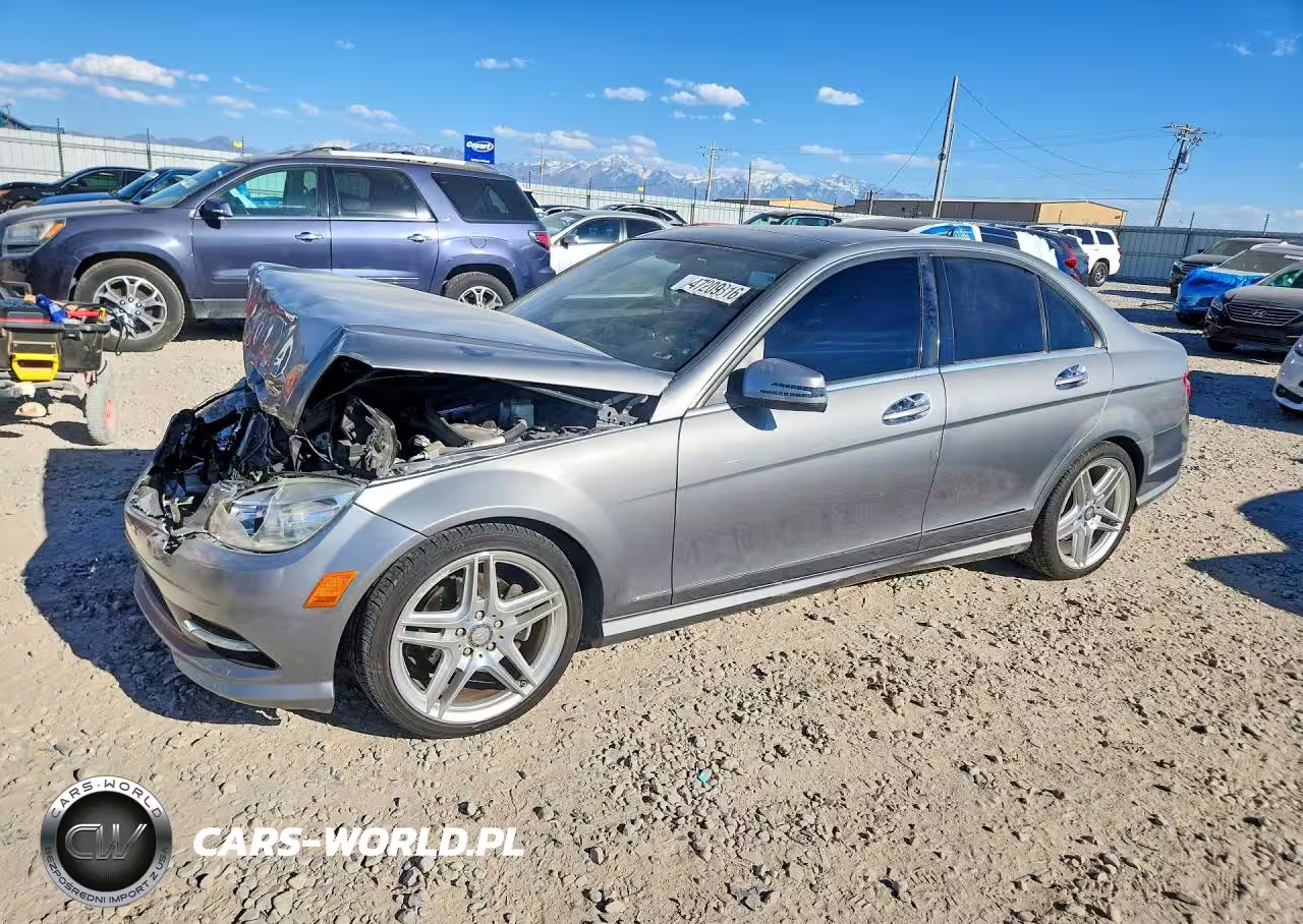 2011 Mercedes-Benz C 300