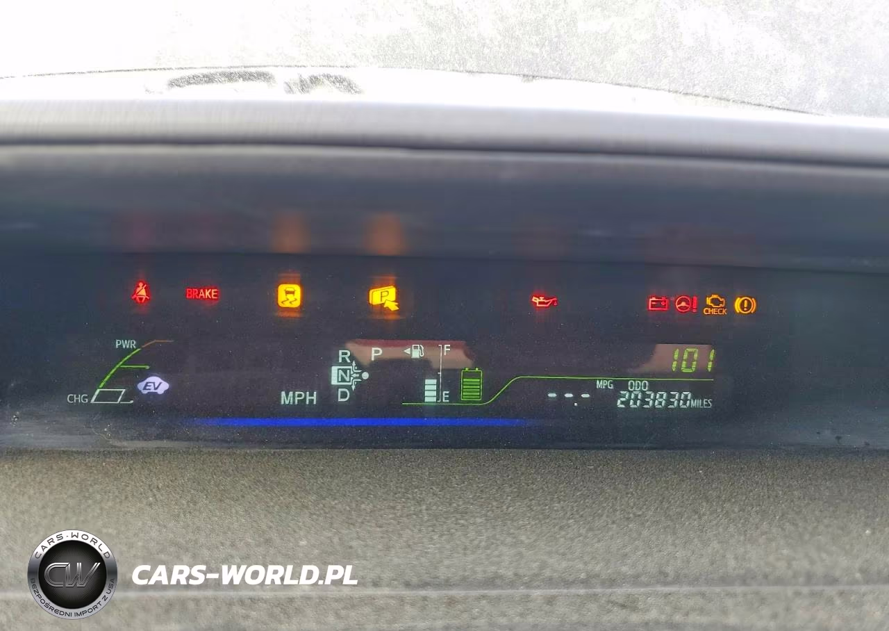 2013 Toyota Prius V Two VIN:JTDZN3EU8D3228628 - 9