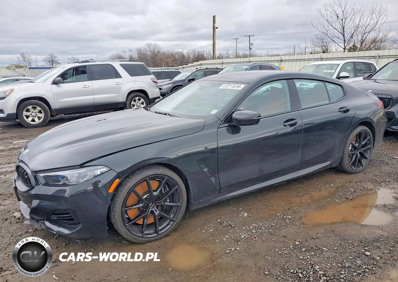 2026 BMW M850Xi