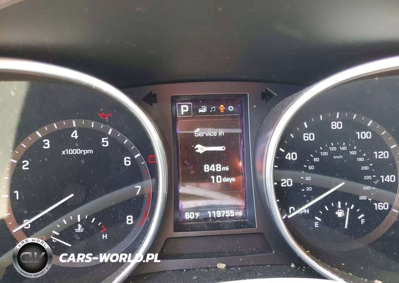 2017 Hyundai Santa Fe Sport 2.4L VIN:5NMZUDLB4HH029688 - 9