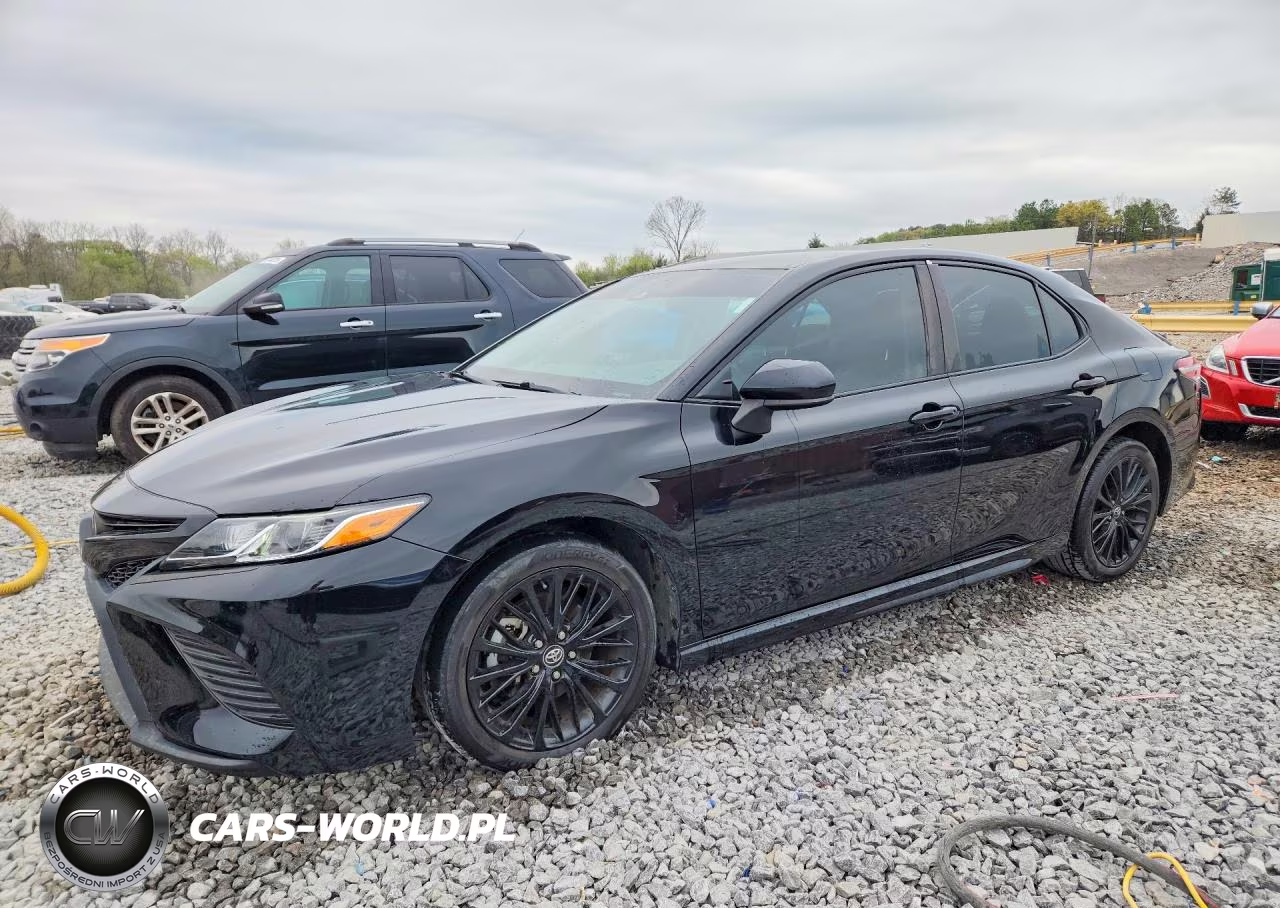 2020 Toyota Camry Se Nightshade – zdjęcie 1 z 12