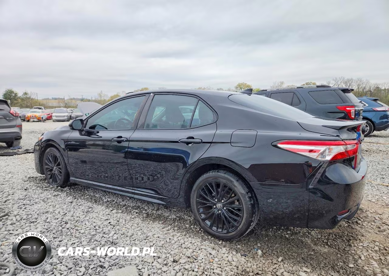 2020 Toyota Camry Se Nightshade VIN:4T1G11AK4LU326488 - 2