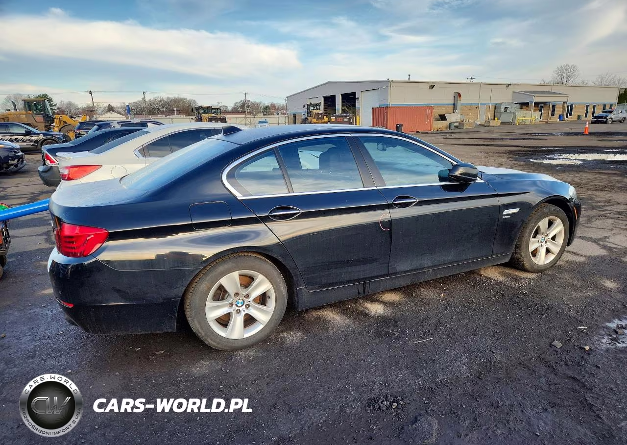 2012 BMW 528 Xi VIN:WBAXH5C5XCDW06914 - 3