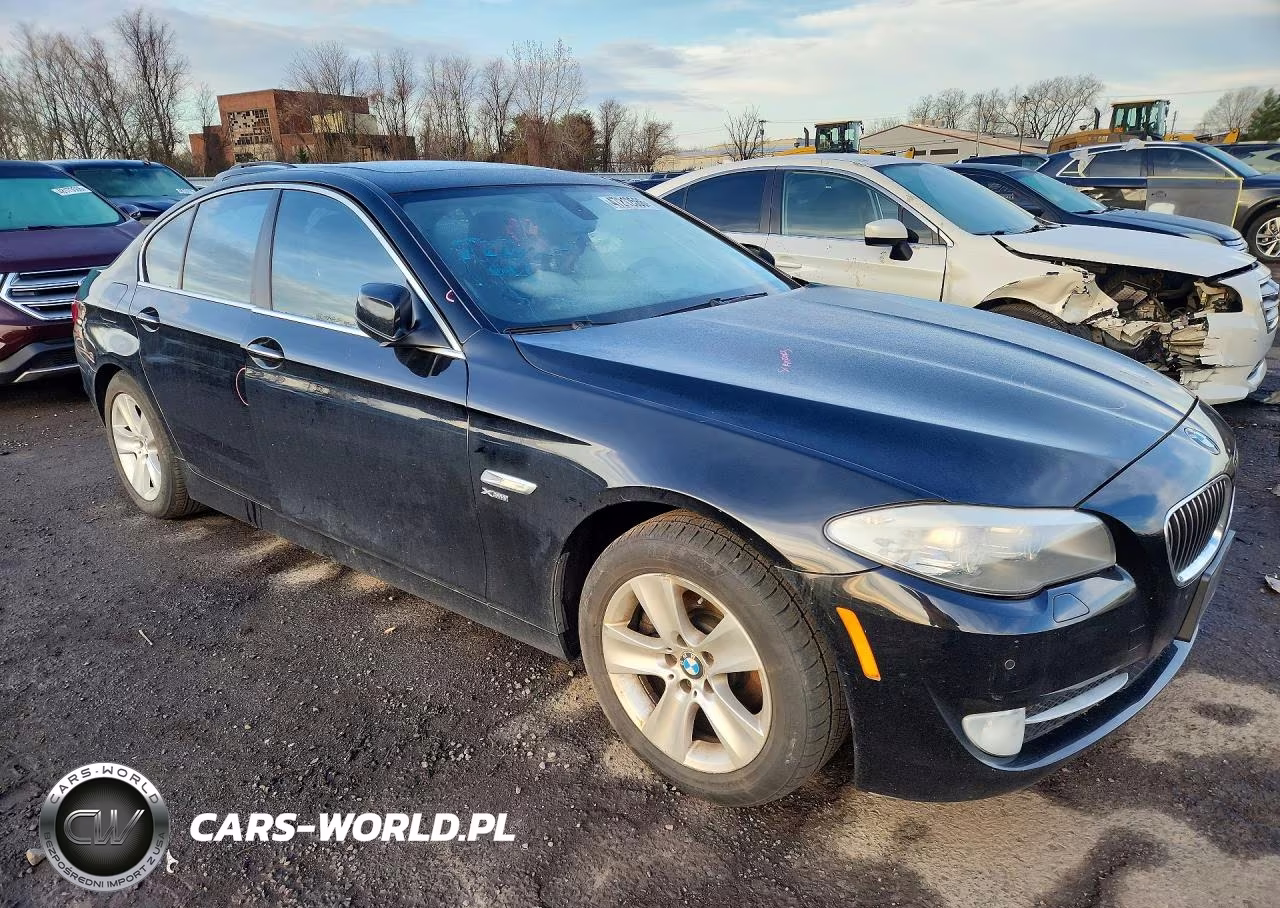 2012 BMW 528 Xi VIN:WBAXH5C5XCDW06914 - 4