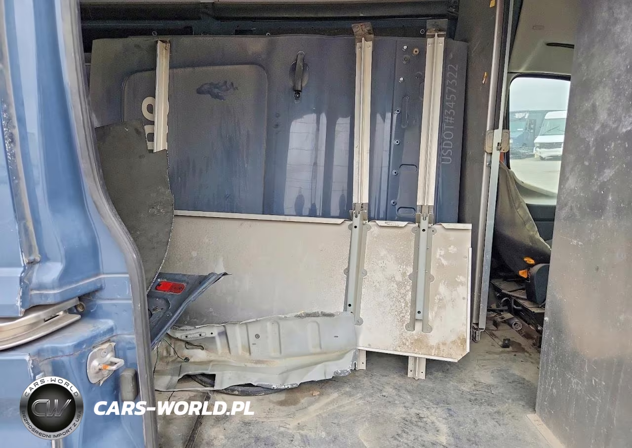 2020 Ford Transit T-250 VIN:1FTBR3X83LKB04633 - 11