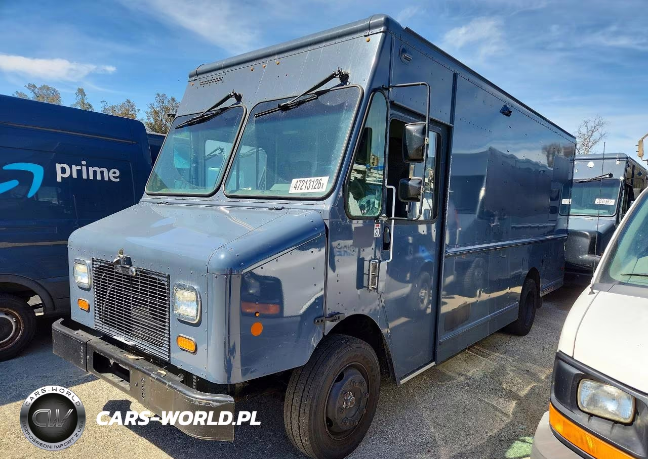2021 Freightliner Mt45G Chassis Delivery Truck