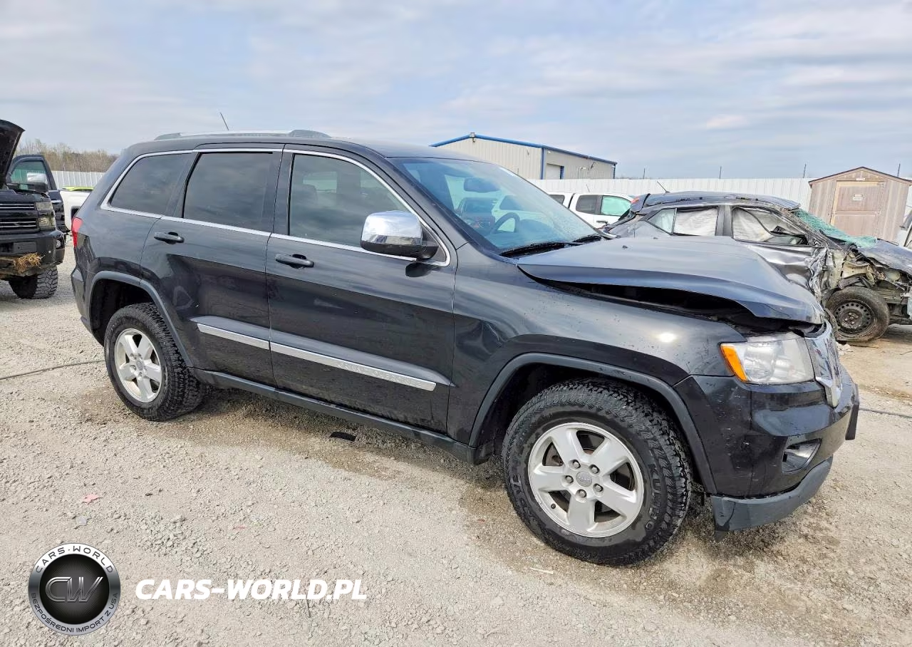 2012 Jeep Grand Cherokee Laredo VIN:1C4RJFAG1CC250076 - 4